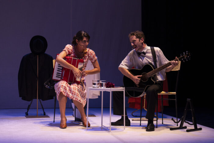 Al Teatro dei Fabbri arriva “Modugno, prima di volare” Al Teatro dei Fabbri arriva “Modugno, prima di volare”